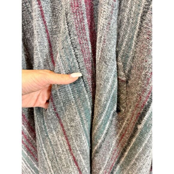 Free People Wool Women’s XS/S Cardigan Striped Blanket Poncho With Fringe & Pock - Picture 4 of 11